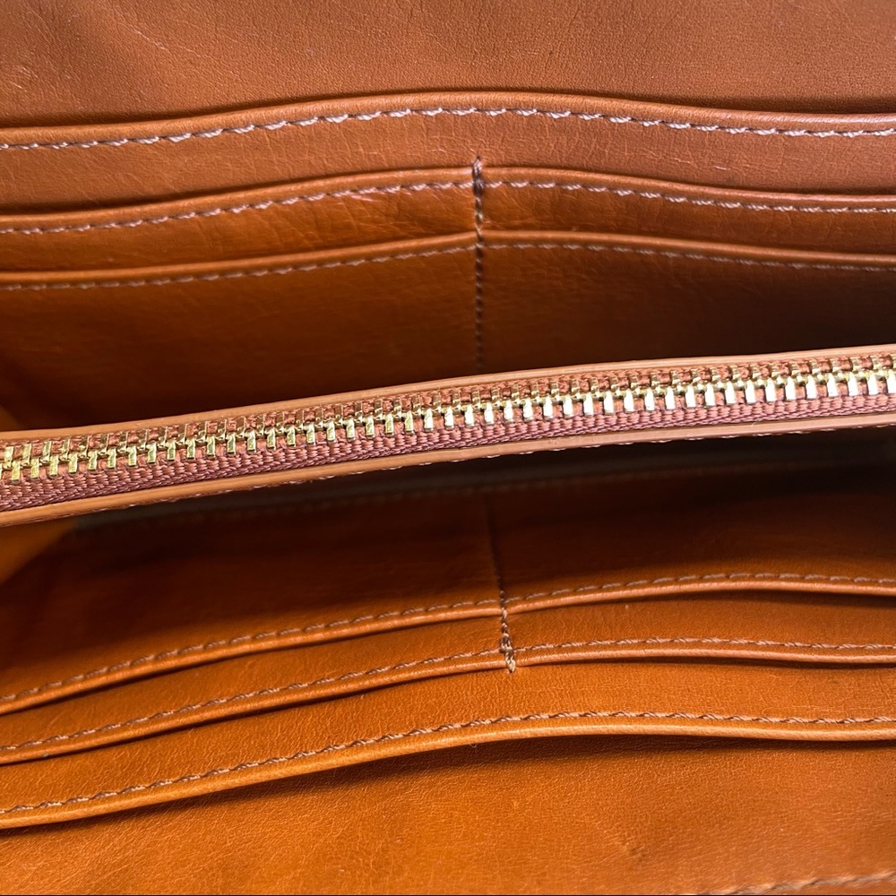 Tory Burch Bombe Leather Zip Around Continental Wallet, Rust - Picture 4 of 9